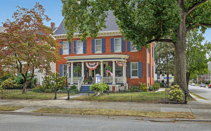 Pictures of Hospitality property located at 252 Frederick Street, Hanover, PA 17331 for sales - image #1