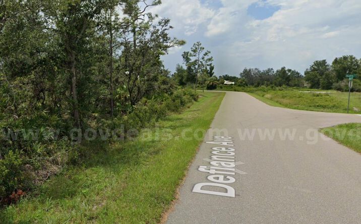 Pictures of Land property located at 29189 DEFIANCE AVE, PUNTA GORDA, FL 33982 for sales - image #1