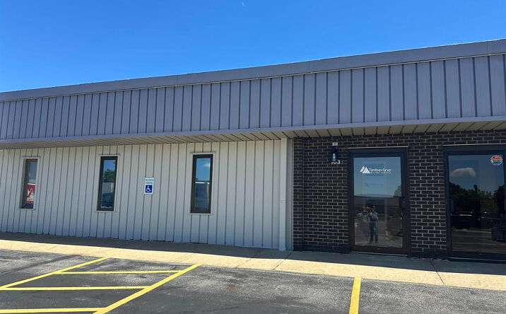 Pictures of Office property located at 1605 W Candletree Dr Suite 103, Peoria, IL 61614 for sales - image #1