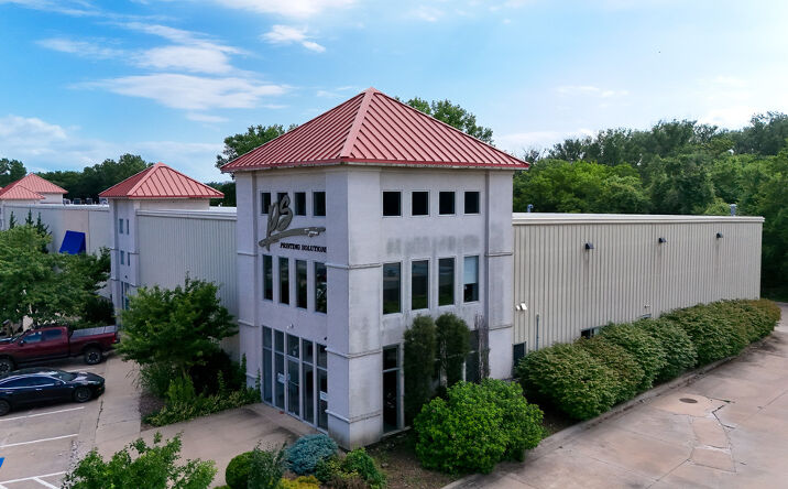 Pictures of Industrial property located at 725 N 2nd St, Lawrence, KS 66044 for sales - image #1