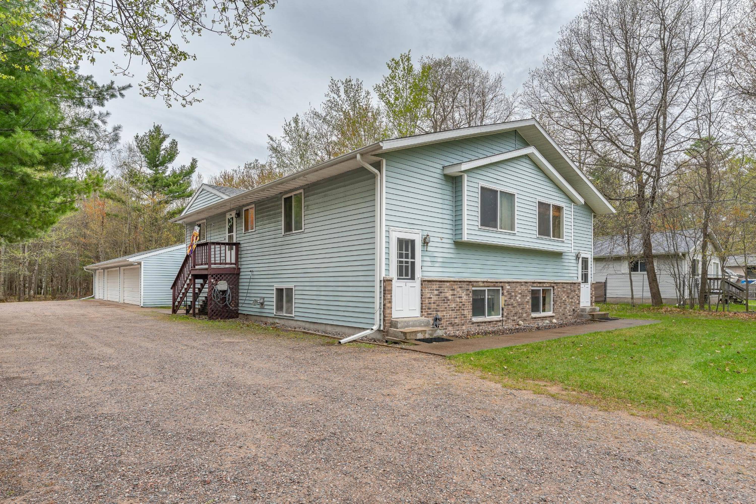 11525 Harmony Ln, Woodruff, WI 54568
