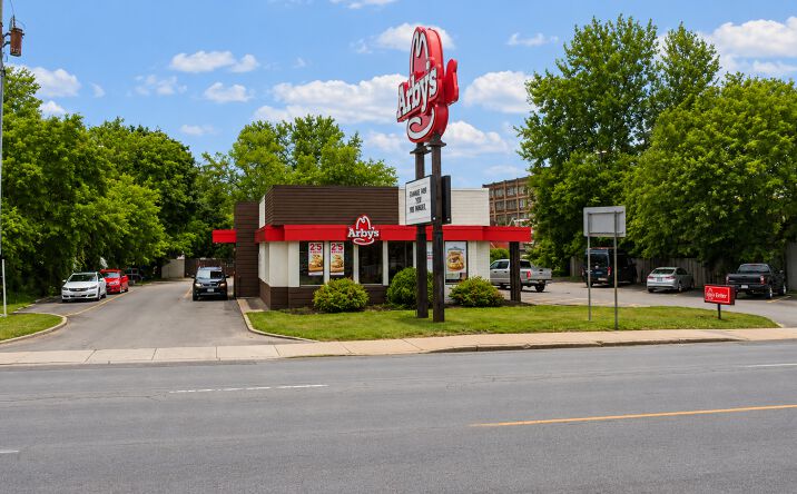 Pictures of Retail property located at 306 E State St, Herkimer, NY 13350 for sales - image #1