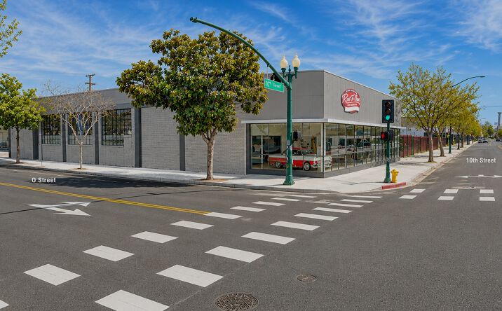 Pictures of Retail property located at 1430 10th Street, Modesto, CA 95354-0725 for sales - image #1