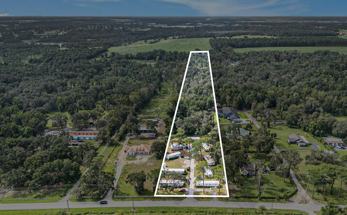 Pictures of Multifamily property located at 14638 Treeleaf Ln, Dade City, FL 33525 for sales - image #1