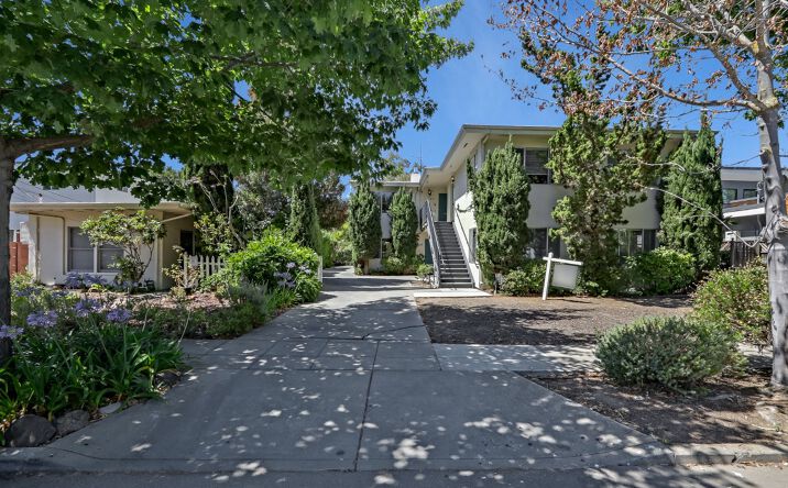 Pictures of Multifamily property located at 2106 Williams Street, Palo Alto, CA 94306, 2122 Williams Street, Palo Alto, CA 94306 for sales - image #1