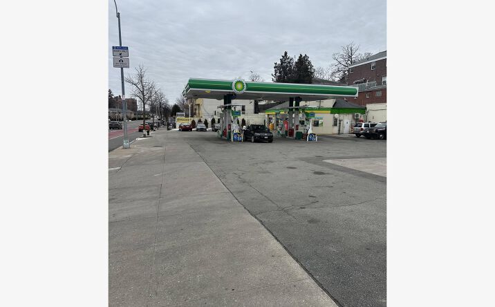 Pictures of Retail, Business for Sale property located at 196-29 Hillside Avenue, Holliswood, NY 11423 for sales - image #1