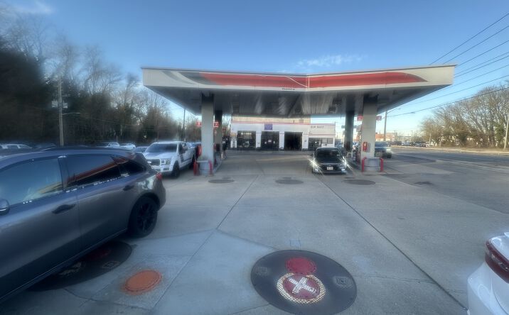 Pictures of Retail, Land, Special Purpose property located at 475 Walt Whitman Road, Melville, NY 11747 for sales - image #1