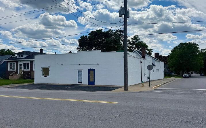 Pictures of Industrial property located at 6730 Columbia Ave, Hammond, IN 46324 for sales - image #1