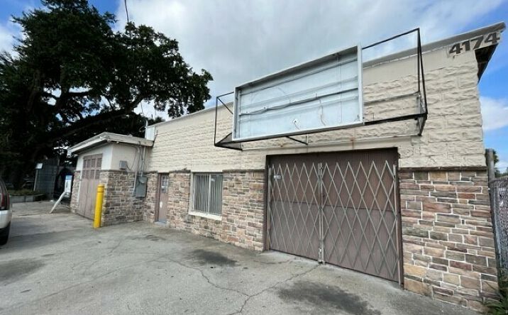 Pictures of Retail property located at 4172-4174 East Hillsborough Avenue, Tampa, FL 33610 for sales - image #1