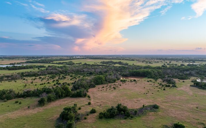 Pictures of Land property located at 4 E Lone Chimney Road, Glencoe, OK 74032 for sales - image #1