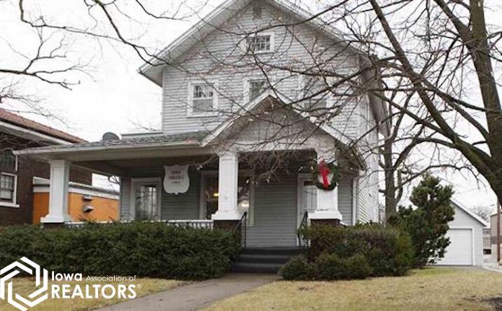 Pictures of Office, Retail, Business for Sale property located at 315 S Iowa Avenue, Washington, IA 52353 for sales - image #1