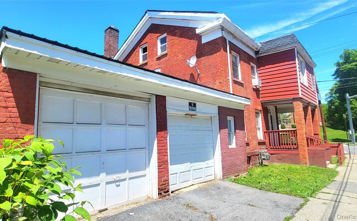 Pictures of Multifamily property located at 48 Conklin Street, Poughkeepsie, NY 12601 for sales - image #1