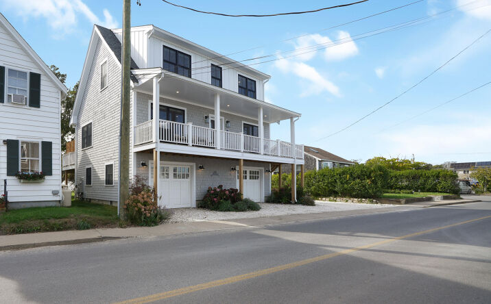 Pictures of Special Purpose property located at 33 Lagoon Pond Road, Vineyard Haven, MA 02568 for sales - image #1