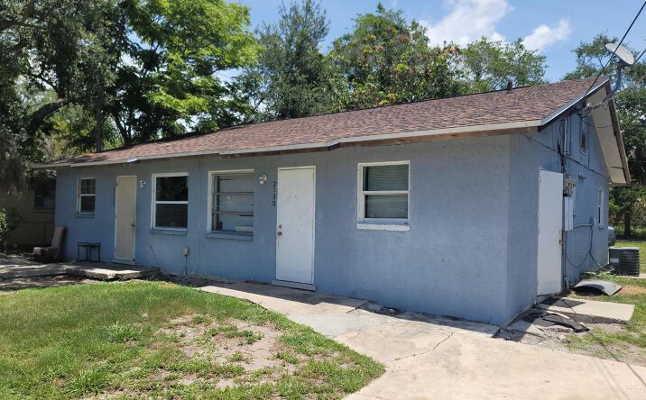 Pictures of Multifamily property located at 2130 N Orange Avenue, Sarasota, FL 34234 for sales - image #1