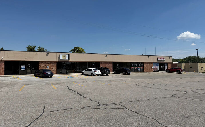 Pictures of Retail property located at 9101 Bedford Ave, Omaha, NE 68134 for sales - image #1