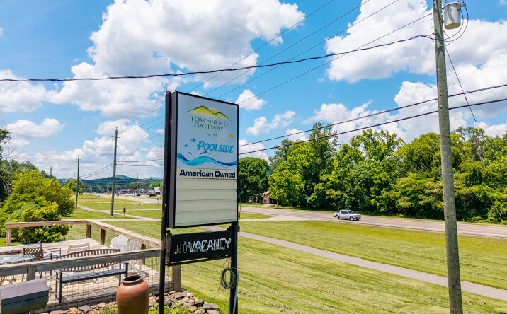 Pictures of Hospitality property located at 8242 Tennessee 73, Townsend, TN 37882 for sales - image #1