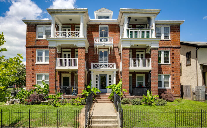 Pictures of Multifamily property located at 2400 Barton Avenue, Richmond, VA 23222 for sales - image #1