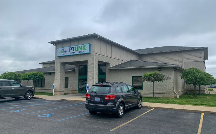 Pictures of Office property located at 14576 S Dixie Hwy, Monroe, MI 48161, 315-319 S Detroit, Toledo, MI 43609, 122 West Center St, Fostoria, OH 44830, 134 E Findlay St, Carey, OH 43537, 110 Church St, New Carlisle, OH 45344, 902 INDUSTRIAL DR TECUMSEH MI 49286, TECUMSEH, OH 49286 for sales - image #1