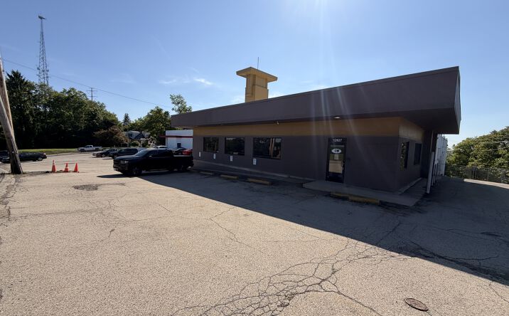 Pictures of Retail property located at 12827 FRANKSTOWN RD, PITTSBURGH, PA 15235 for sales - image #1