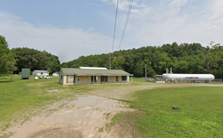 Pictures of Industrial property located at 10525 Highway 13, Cumberland City, TN 37050 for sales - image #1