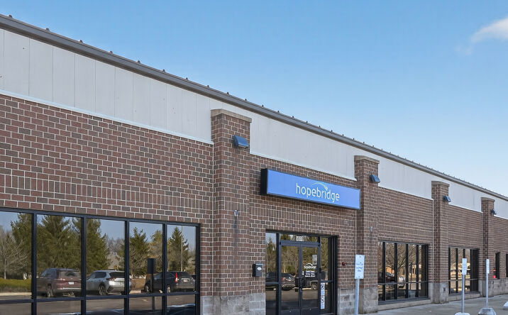 Pictures of Retail, Special Purpose property located at 5511 Coventry Lane, Fort Wayne, IN 46804 for sales - image #1