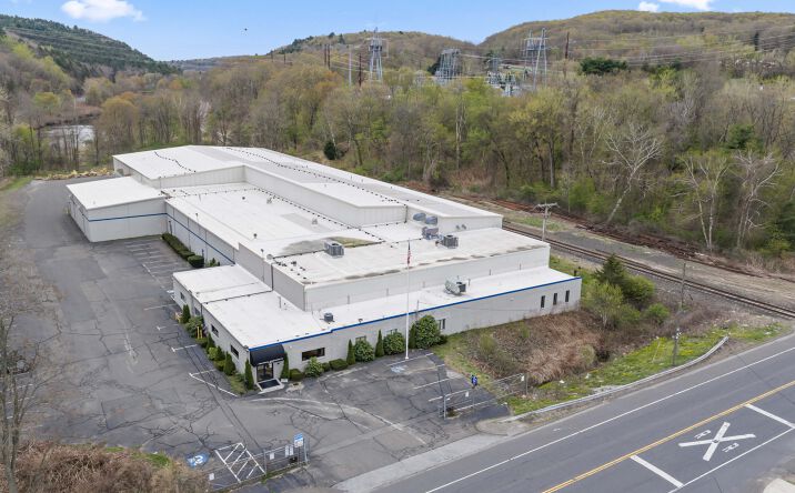 Pictures of Industrial property located at 760 FROST BRIDGE RD WATERTOWN CT 06779-1493, WATERTOWN, CT 06779-1493 for sales - image #1