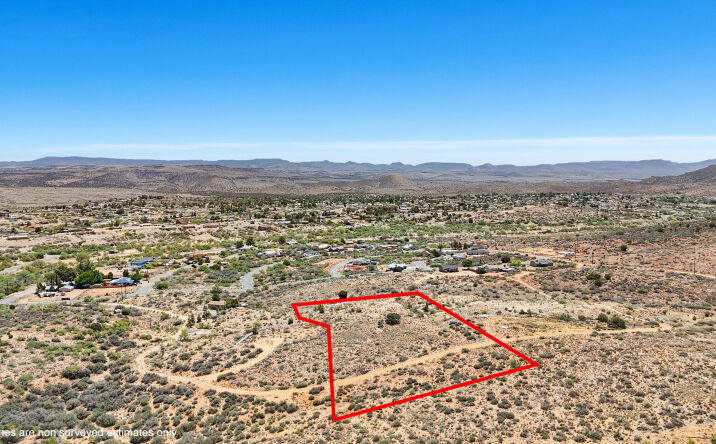 Pictures of Land property located at 00 S Lot H - Val Vista Road, Mayer, AZ 86333 for sales - image #1