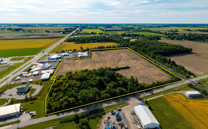 Pictures of Retail, Office, Self Storage property located at 150 Durnwald Drive, Clyde, OH 43410 for sales - image #1