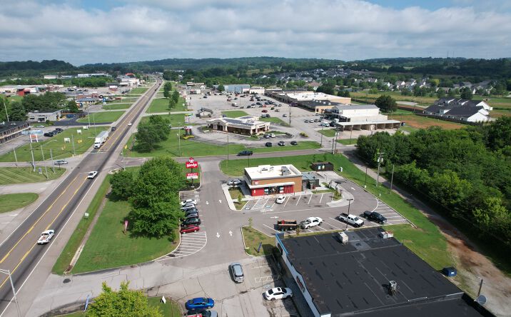 Pictures of Retail property located at 903 NEW HWY 68, SWEETWATER, TN 37874 for sales - image #1