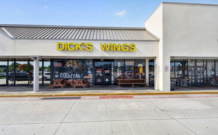 Pictures of Retail, Business for Sale property located at 14286 Beach Boulevard, Jacksonville, FL 32250 for sales - image #1