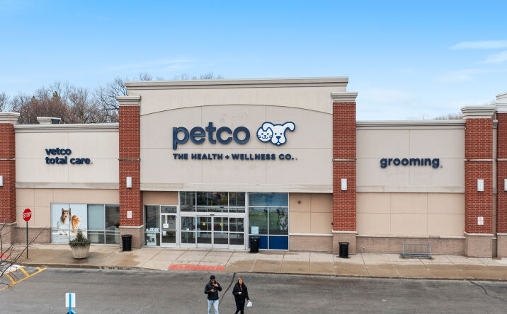 Pictures of Retail property located at 17930 S. Halsted Street, Homewood, IL 60430 for sales - image #1
