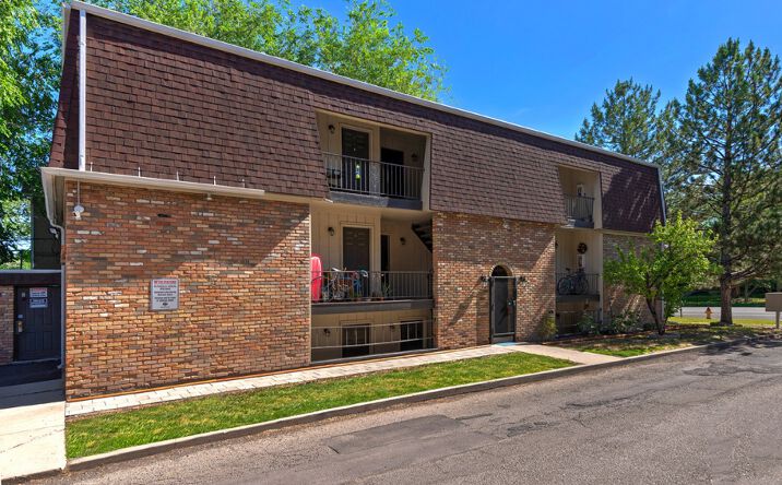 Pictures of Multifamily property located at 828 South 500 East, Salt Lake City, UT 84102 for sales - image #1