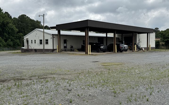 Pictures of Office, Industrial property located at 9809 Mann Road, Little Rock, AR 72103 for sales - image #1