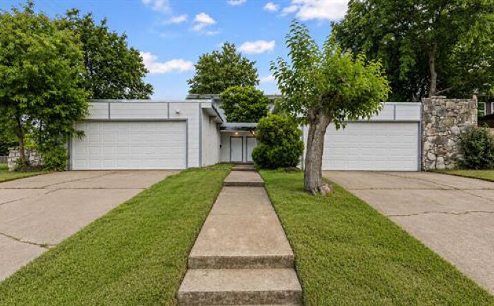 Pictures of Multifamily property located at 6315 Walraven Circle, Fort Worth, TX 76133 for sales - image #1