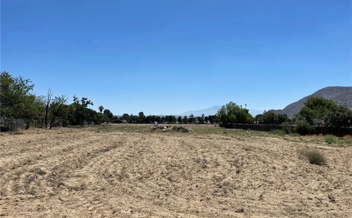 Pictures of Land property located at 1 Pablo Rd, Moreno Valley, CA 92555 for sales - image #1