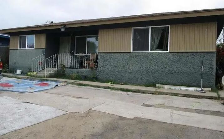 Pictures of Multifamily property located at 250 E Park, San Ysidro, CA 92173 for sales - image #1