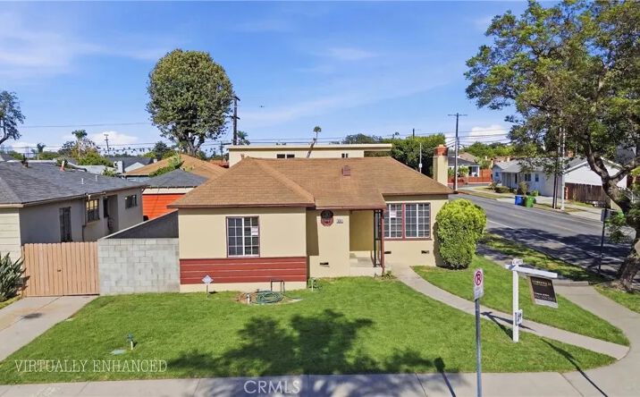 Pictures of Multifamily property located at 3892 Cherrywood Avenue, Leimert Park, CA 90008 for sales - image #1