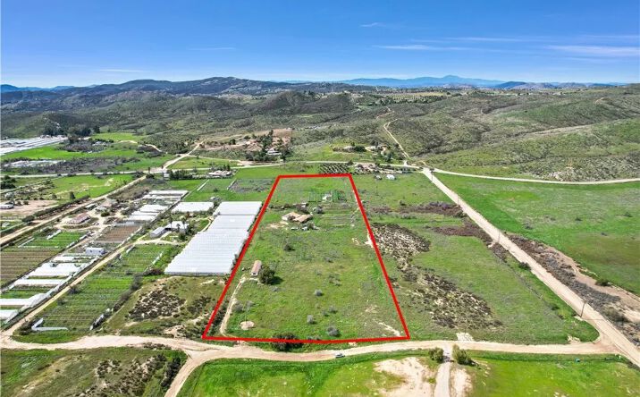 Pictures of Land property located at 43450 Morgan, Hemet, CA 92544 for sales - image #1