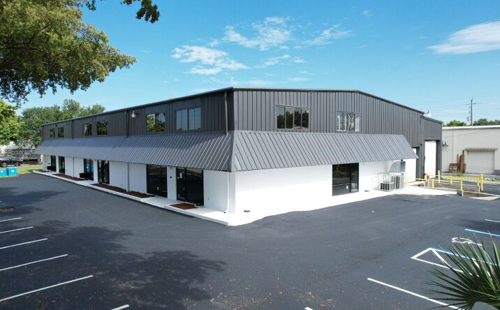 Pictures of Industrial property located at 2221 Corporation Boulevard, Naples, FL 34109 for sales - image #1