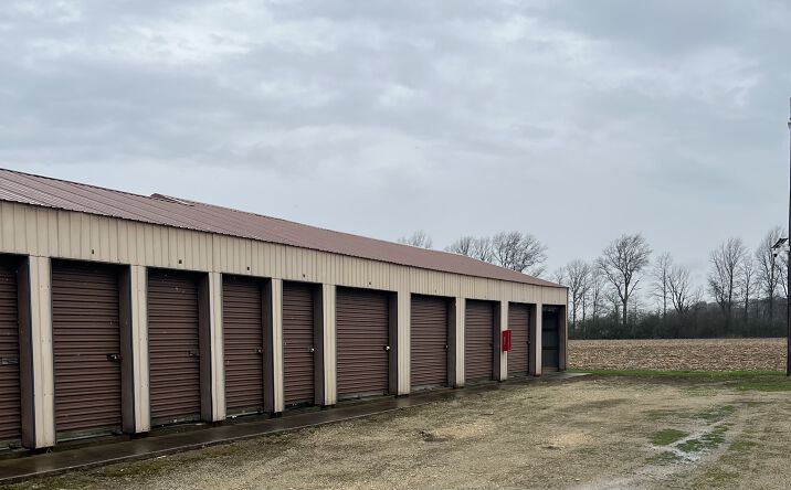 Pictures of Self Storage property located at 18501 N SR 167, Dunkirk, IN 47336 for sales - image #1