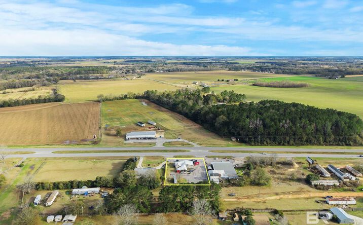 Pictures of Retail property located at 2989 Highway 21, Atmore, AL 36502 for sales - image #1