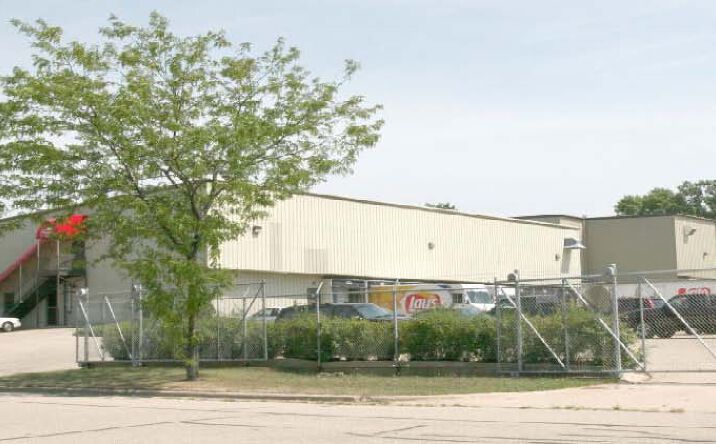 Pictures of Industrial property located at 4484 Robertson Rd, Madison, WI 53714 for sales - image #1