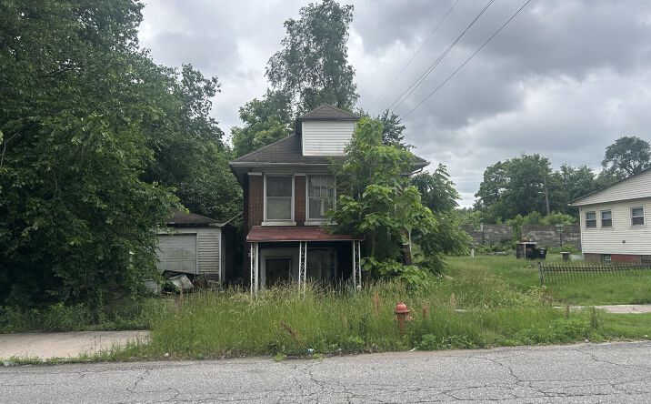 Pictures of Multifamily property located at 1297-1299 W 15th Avenue, Gary, IN 46407 for sales - image #1