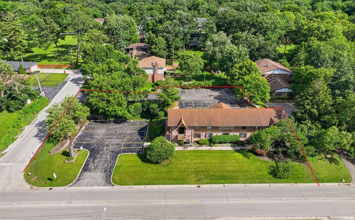 Pictures of Office property located at 8265 S Archer Avenue, Willow Springs, IL 60480 for sales - image #1