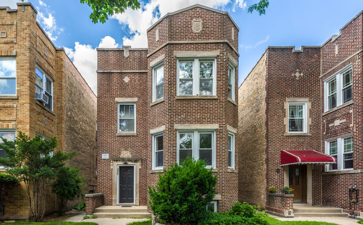 4826 Wright Terrace, Skokie