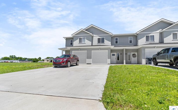 Pictures of Multifamily property located at 1512 W 32nd, Sedalia, MO 65301 for sales - image #1