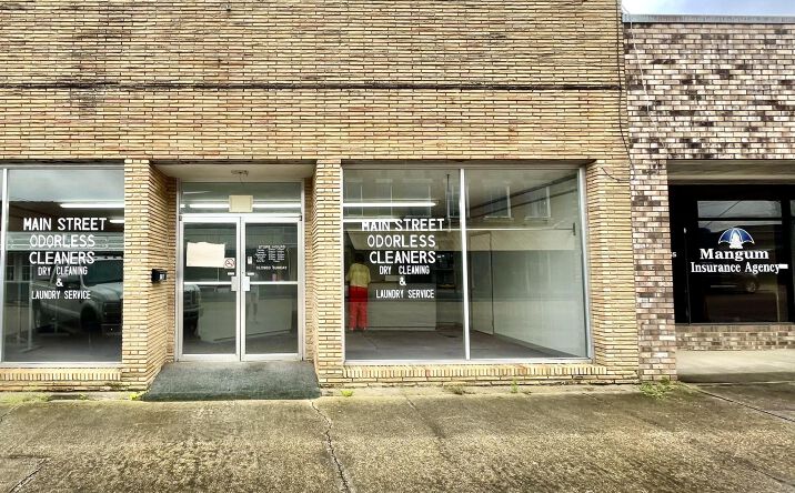 Pictures of Industrial, Retail, Office property located at 121 Main Street, Quitman, MS 39355 for sales - image #1