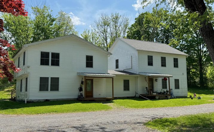 Pictures of Multifamily property located at 230 New York 32 N, New Paltz, NY 12561 for sales - image #1