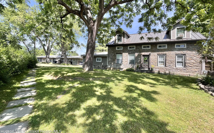 Pictures of Multifamily property located at 1910-1914 Routw 32, Saugerties, NY 12477 for sales - image #1