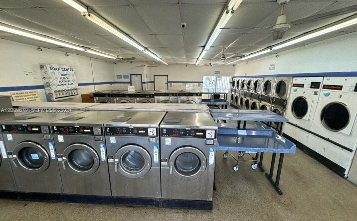 Pictures of Business for Sale property located at Laundromat for Sale, Hallandale Beach, FL 33009 for sales - image #1